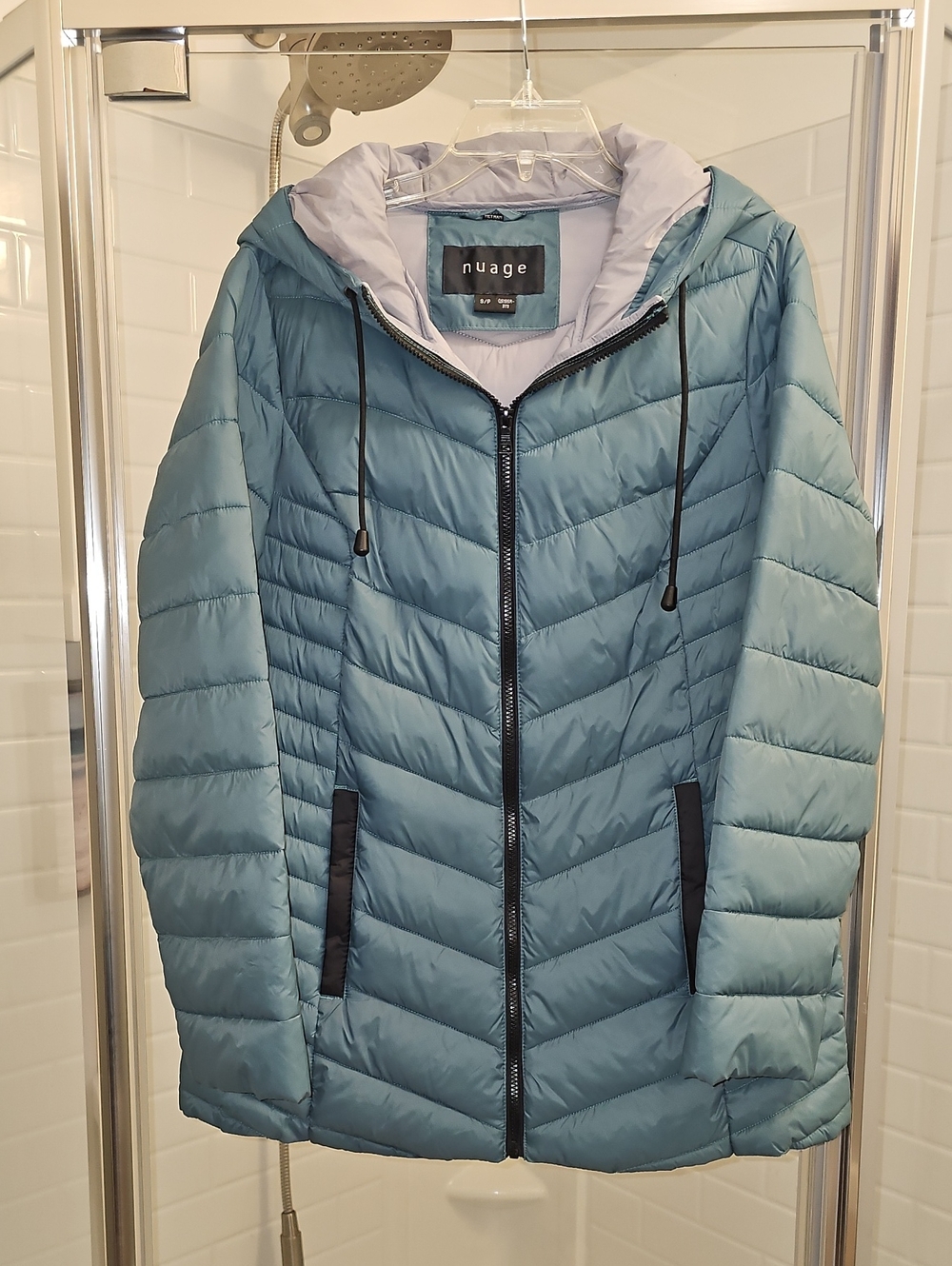 Nuage Chevron Quilted Lightweight Packable Puffer Jacket. NWOT. Never Worn.